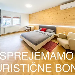 Kamr’ca , Lublana Słowenia
